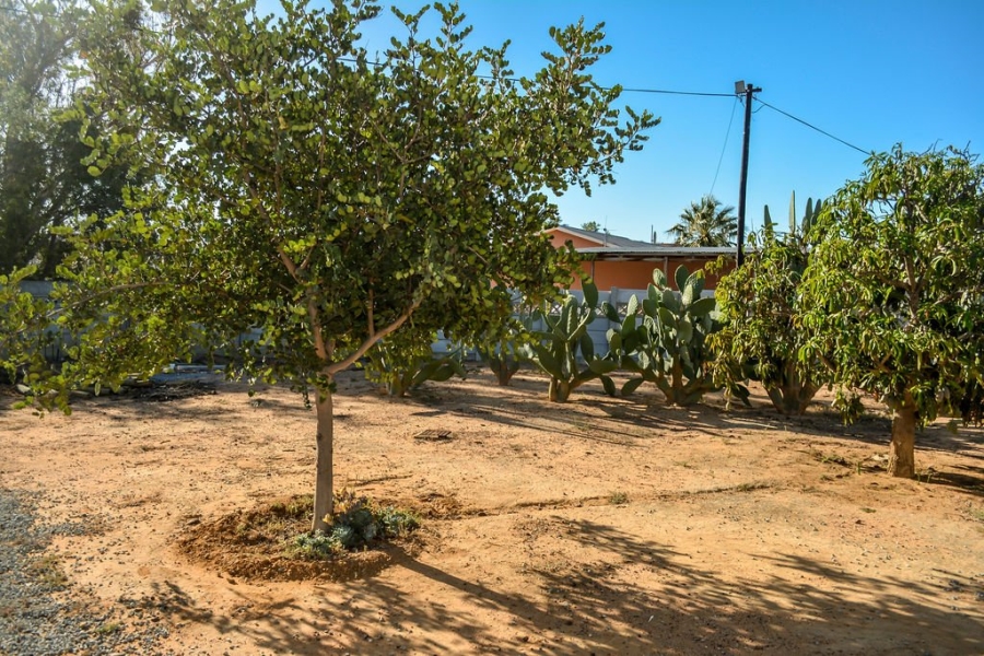 5 Bedroom Property for Sale in Klawer Western Cape